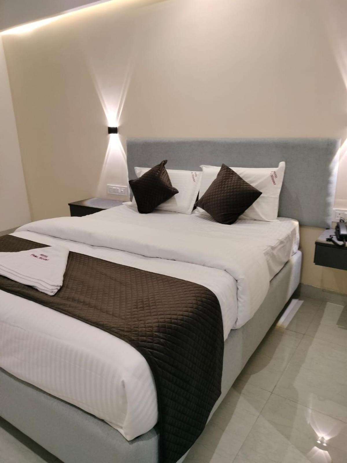 ויסאקפאטנם Hotel Paramount מראה חיצוני תמונה