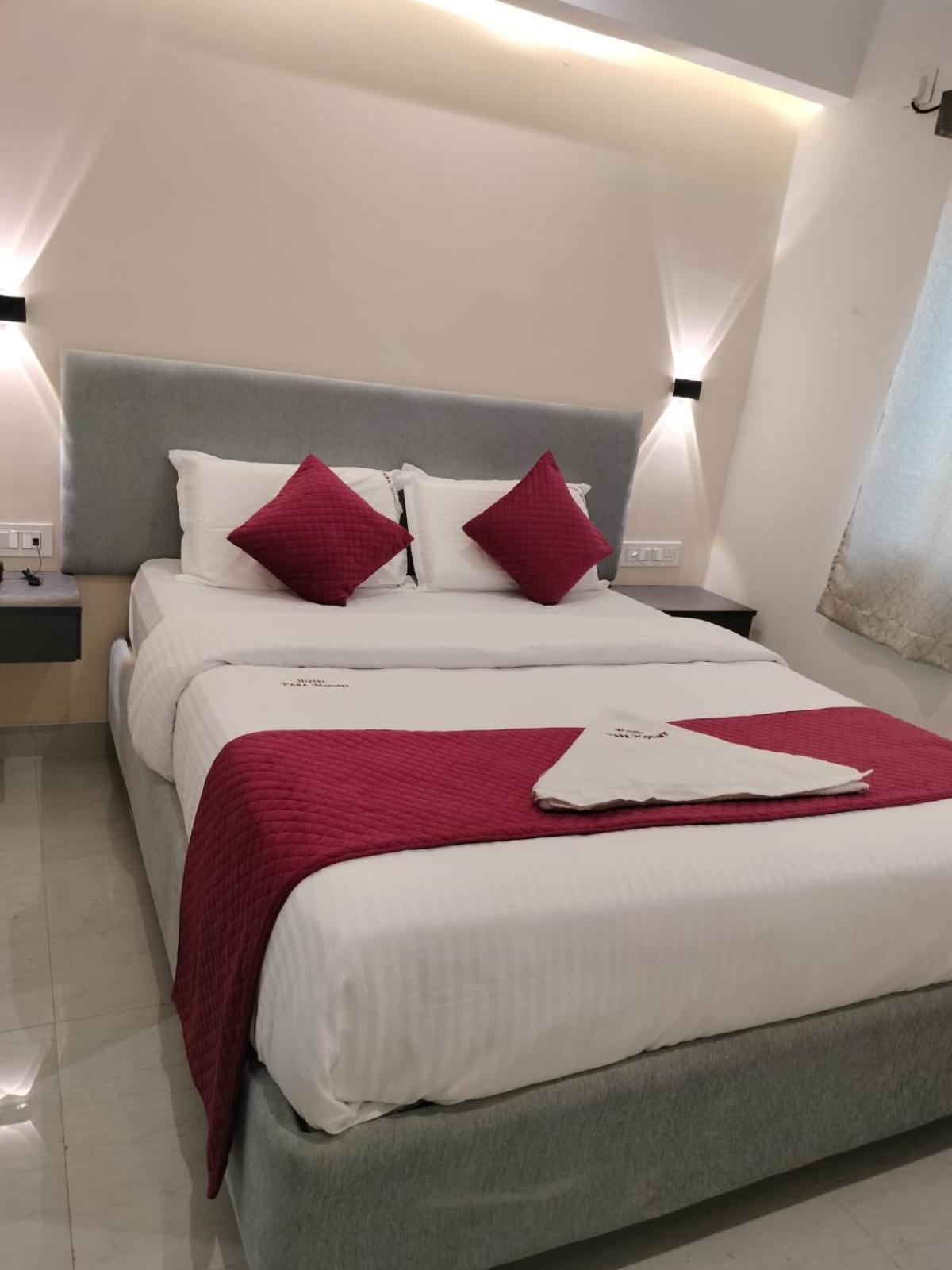 ויסאקפאטנם Hotel Paramount מראה חיצוני תמונה
