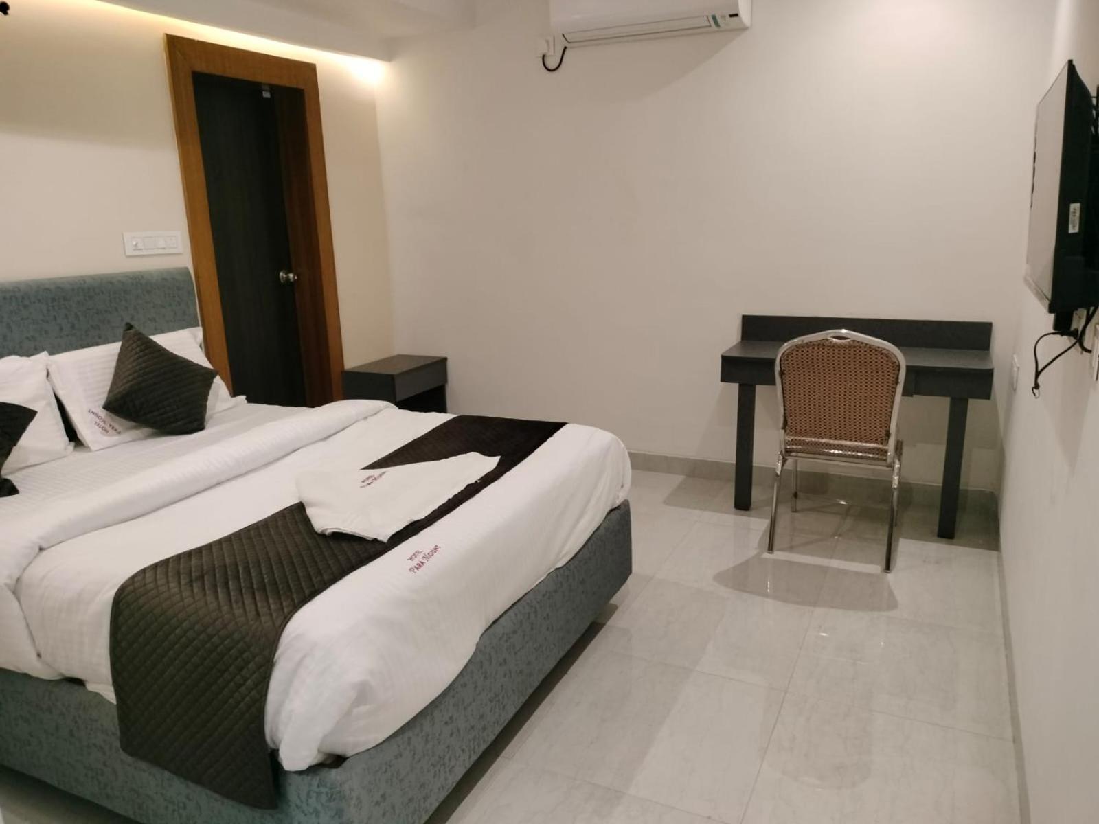ויסאקפאטנם Hotel Paramount מראה חיצוני תמונה
